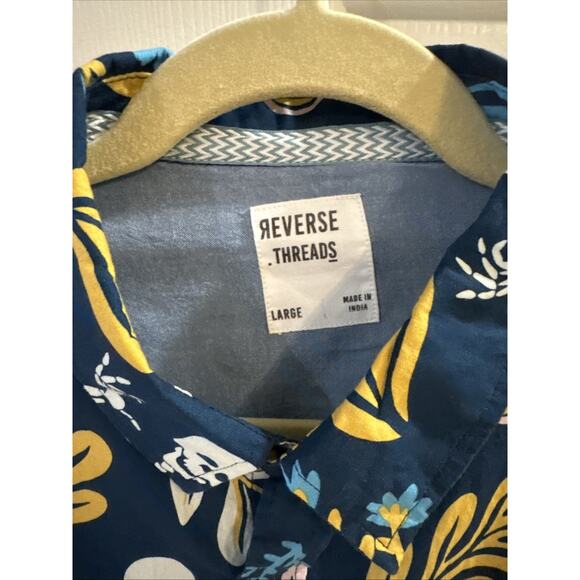 Rare Reverse Threads Floral Skeletons Button Down Men’s Size Large EUC - Picture 3 of 10